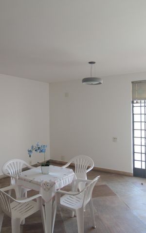Casa à venda com 497m², 5 quartos e 4 vagasSala 5