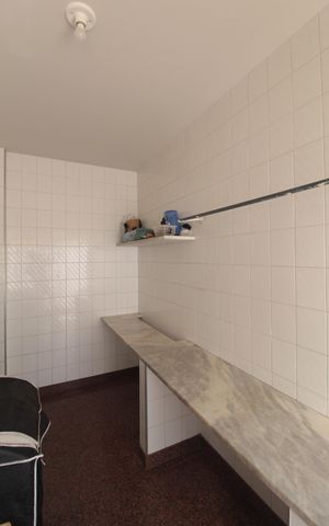 Casa à venda com 497m², 5 quartos e 4 vagasÁrea de Serviço