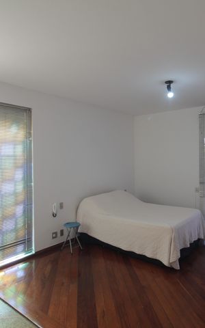 Casa à venda com 497m², 5 quartos e 4 vagasSuite 1