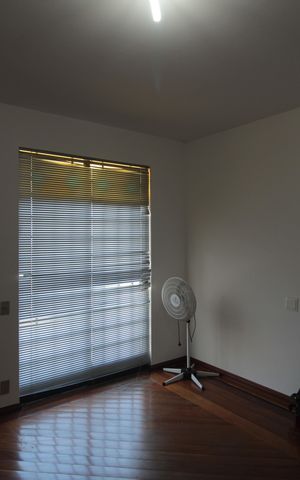 Casa à venda com 497m², 5 quartos e 4 vagasQuarto 1