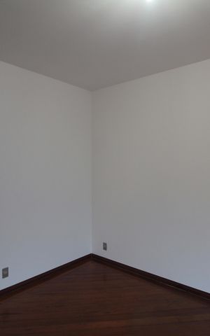 Casa à venda com 497m², 5 quartos e 4 vagasQuarto 1