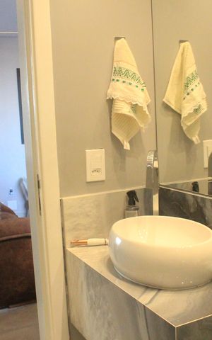 Apartamento à venda com 150m², 3 quartos e 2 vagasBanheiro social 2