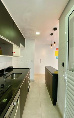 Apartamento à venda com 48m², 2 quartos e 2 vagas Apartamento à venda com 48m², 2 quartos e 2 vagasCozinha