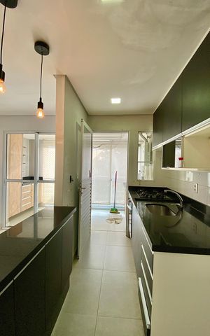 Apartamento à venda com 48m², 2 quartos e 2 vagas Apartamento à venda com 48m², 2 quartos e 2 vagasCozinha