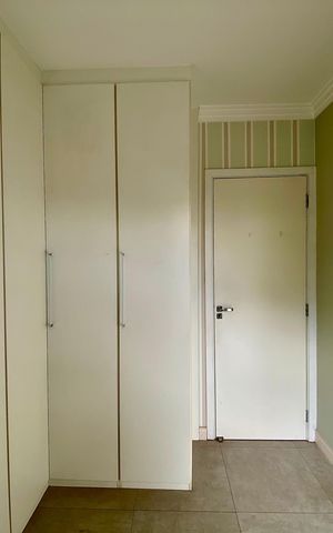 Apartamento à venda com 48m², 2 quartos e 2 vagas Apartamento à venda com 48m², 2 quartos e 2 vagasQuarto
