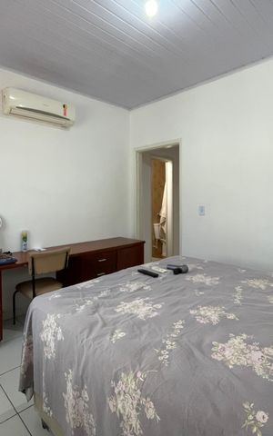 Casa à venda com 250m², 2 quartos e 2 vagas Casa à venda com 250m², 2 quartos e 2 vagasQuarto