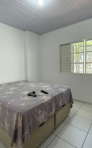 Casa à venda com 250m², 2 quartos e 2 vagas Casa à venda com 250m², 2 quartos e 2 vagasQuarto