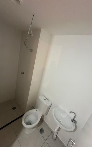 Apartamento para alugar com 33m², 2 quartos e sem vagaBanheiro