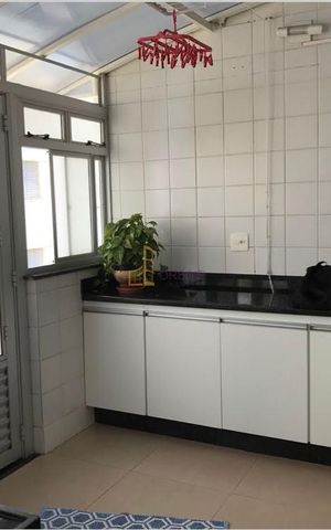 Apartamento para alugar com 230m², 4 quartos e 4 vagas