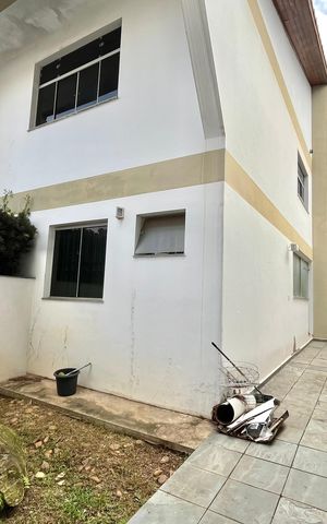 Casa para alugar com 750m², 5 quartos e 8 vagasQuintal