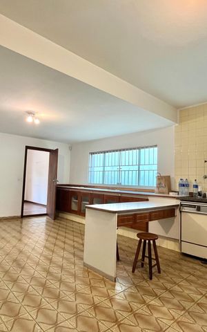 Casa para alugar com 750m², 5 quartos e 8 vagasCozinha