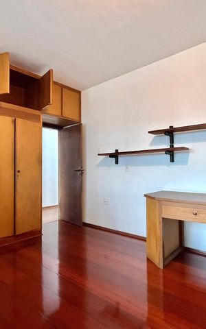 Casa para alugar com 750m², 5 quartos e 8 vagasQuarto 4