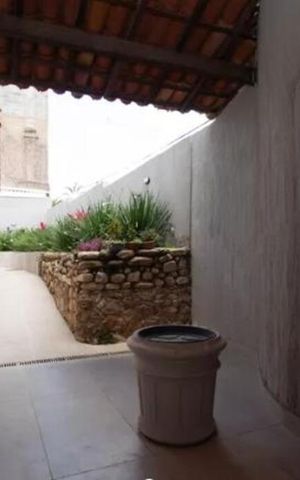 Casa de condomínio para alugar com 450m², 5 quartos e 3 vagas Casa de condomínio para alugar com 450m², 5 quartos e 3 vagasÁrea externa