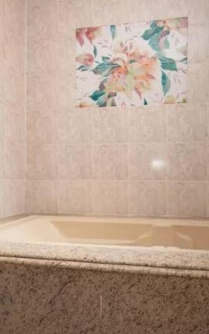 Casa de condomínio para alugar com 450m², 5 quartos e 3 vagas Casa de condomínio para alugar com 450m², 5 quartos e 3 vagasBanheiro