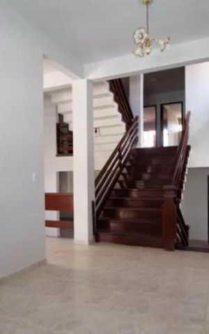 Casa de condomínio para alugar com 450m², 5 quartos e 3 vagas Casa de condomínio para alugar com 450m², 5 quartos e 3 vagasSala