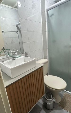 Apartamento à venda com 54m², 2 quartos e 1 vaga Apartamento à venda com 54m², 2 quartos e 1 vagaBanheiro