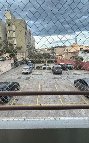 Apartamento à venda com 54m², 2 quartos e 1 vaga Apartamento à venda com 54m², 2 quartos e 1 vagaVaranda