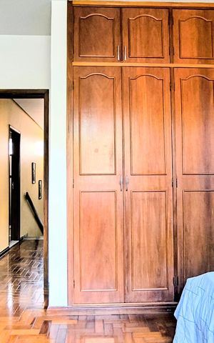 Casa à venda com 400m², 6 quartos e 2 vagas