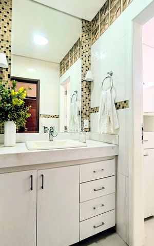 Casa à venda com 400m², 6 quartos e 2 vagas