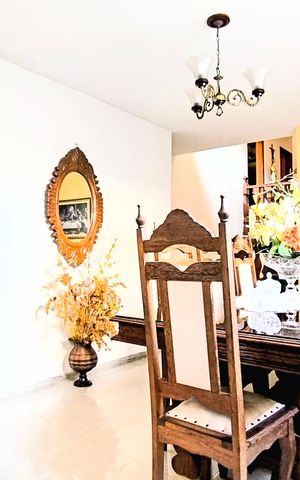 Casa à venda com 400m², 6 quartos e 2 vagas