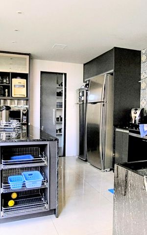 Casa à venda com 400m², 6 quartos e 2 vagas
