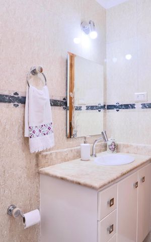 Apartamento à venda com 78m², 3 quartos e 1 vaga Apartamento à venda com 78m², 3 quartos e 1 vagaBanheiro 1