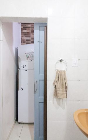 Casa à venda com 300m², 6 quartos e sem vaga Casa à venda com 300m², 6 quartos e sem vagaCasa 1 - Banheiro 3