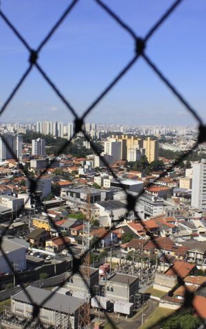 Apartamento à venda com 59m², 2 quartos e 1 vagaVista do quarto 2