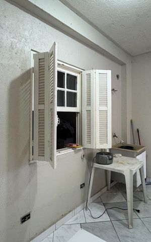 Casa à venda com 254m², 3 quartos e 4 vagas Casa à venda com 254m², 3 quartos e 4 vagasÁrea de Serviço