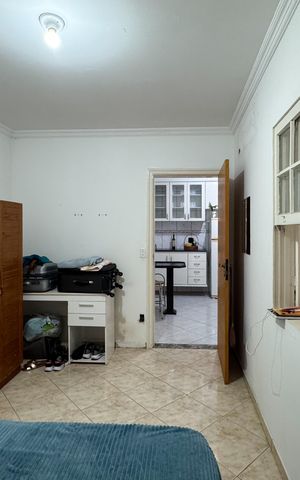 Casa à venda com 254m², 3 quartos e 4 vagas Casa à venda com 254m², 3 quartos e 4 vagasQuarto 3