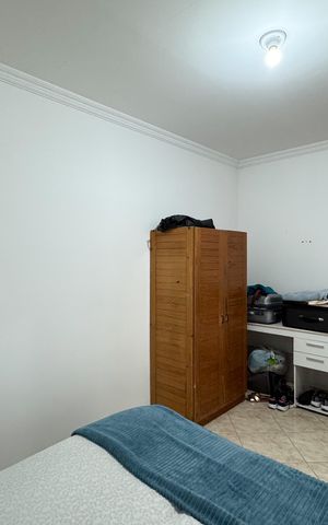 Casa à venda com 254m², 3 quartos e 4 vagas Casa à venda com 254m², 3 quartos e 4 vagasQuarto 3