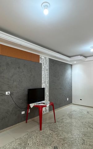 Casa à venda com 254m², 3 quartos e 4 vagas Casa à venda com 254m², 3 quartos e 4 vagasSala