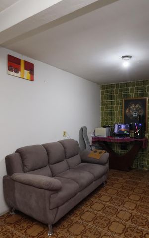 Casa à venda com 448m², 3 quartos e 3 vagasSala 
