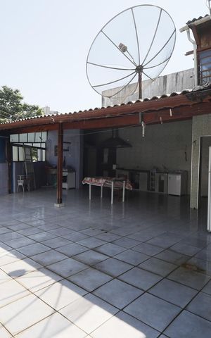 Casa à venda com 448m², 3 quartos e 3 vagasTerraço / Churrasqueira