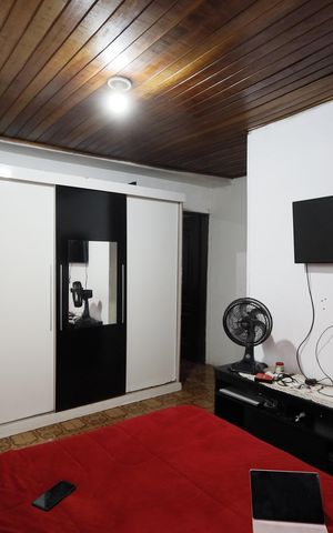 Casa à venda com 448m², 3 quartos e 3 vagasSuíte 1
