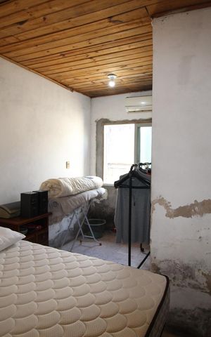 Casa à venda com 90m², 2 quartos e 8 vagasSuíte 2