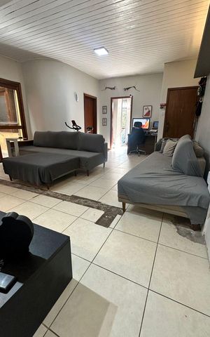 Apartamento à venda com 100m², 2 quartos e 1 vaga Apartamento à venda com 100m², 2 quartos e 1 vagaSala