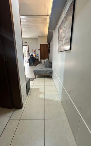 Apartamento à venda com 100m², 2 quartos e 1 vaga Apartamento à venda com 100m², 2 quartos e 1 vagaCorredor