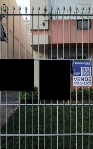 Apartamento à venda com 99m², 3 quartos e 1 vagaPlaquinha