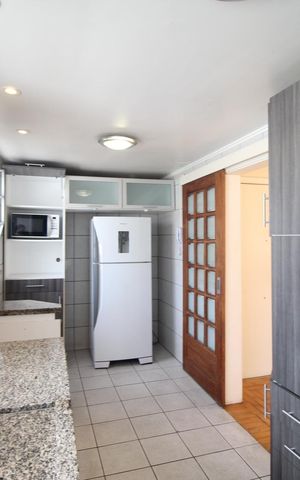 Apartamento à venda com 99m², 3 quartos e 1 vagaCozinha
