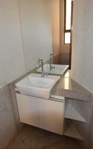 Apartamento à venda com 276m², 4 quartos e 5 vagas