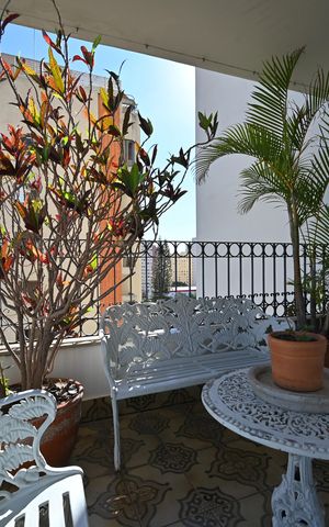Apartamento à venda com 220m², 4 quartos e 3 vagasVaranda da Sala
