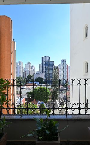 Apartamento à venda com 220m², 4 quartos e 3 vagasSuíte 1