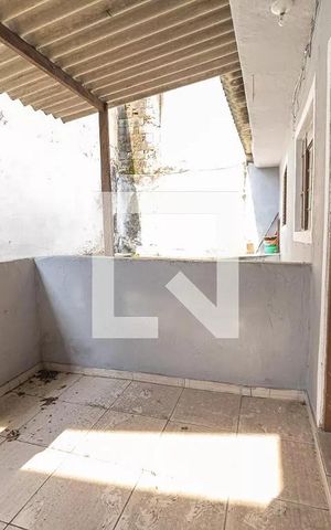 Casa à venda com 120m², 3 quartos e 1 vaga Casa à venda com 120m², 3 quartos e 1 vagaÁrea externa