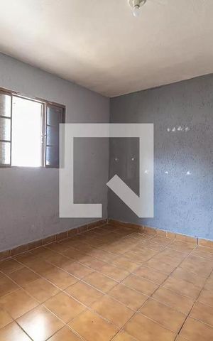 Casa à venda com 120m², 3 quartos e 1 vaga Casa à venda com 120m², 3 quartos e 1 vagaCasa 1