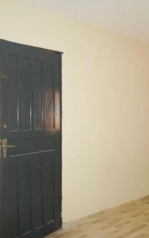 Casa à venda com 120m², 3 quartos e 1 vaga Casa à venda com 120m², 3 quartos e 1 vagaCasa 2