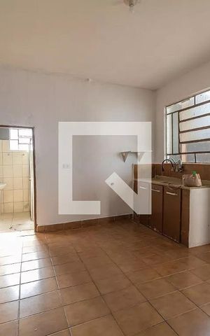 Casa à venda com 120m², 3 quartos e 1 vaga Casa à venda com 120m², 3 quartos e 1 vagaCasa 1