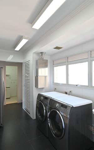 Apartamento à venda com 205m², 3 quartos e 4 vagasLavanderia