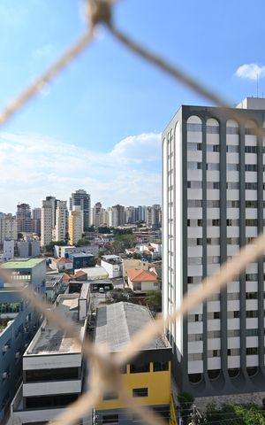 Apartamento à venda com 205m², 3 quartos e 4 vagasVista da Suíte 1