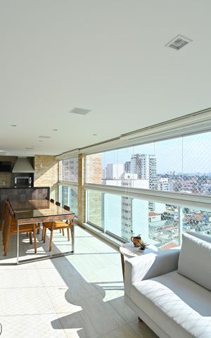 Apartamento à venda com 205m², 3 quartos e 4 vagasVaranda Gourmet